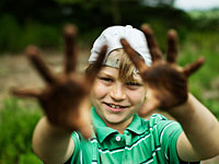 Keeping dirty hands and faces clean can be a camping challenge