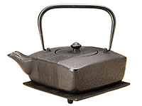 Probably the coolest tea kettle I've ever seen - this cast iron baby is perfect for campfire duty (affiliate link)