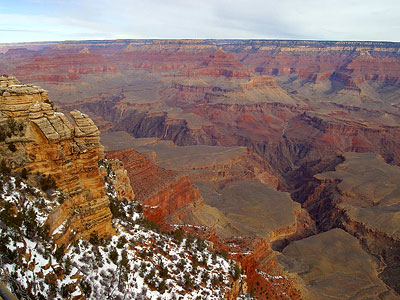 A view from the South Rim. The park is divided into the North Rim and South Rim by the Colorado River (photo courtesy of PDPhoto.org)