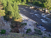 Camping along the Salmon River (click for larger image)