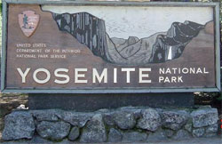 yosemite-entrance-sign
