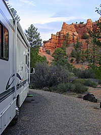 Red rocks of Dixie National Forest from Red Canyon campground