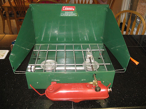 1960s Coleman 425C stove