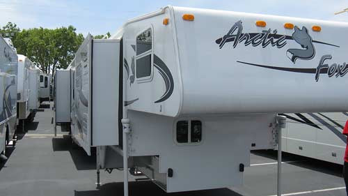 Arctic Fox truck camper