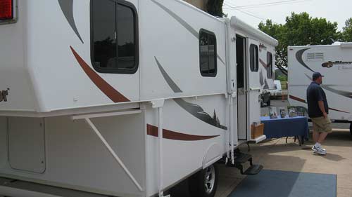 TrailManor in its raised configuration